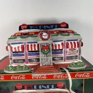 Coke Town Square Collection "Tick Tock Diner" Coca Cola 1993